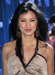 Kelly Hu