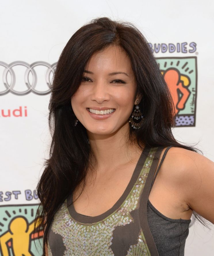 Kelly Hu