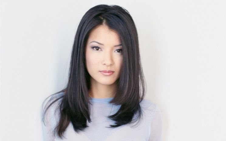 Kelly Hu