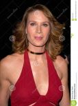 Kelly Lynch