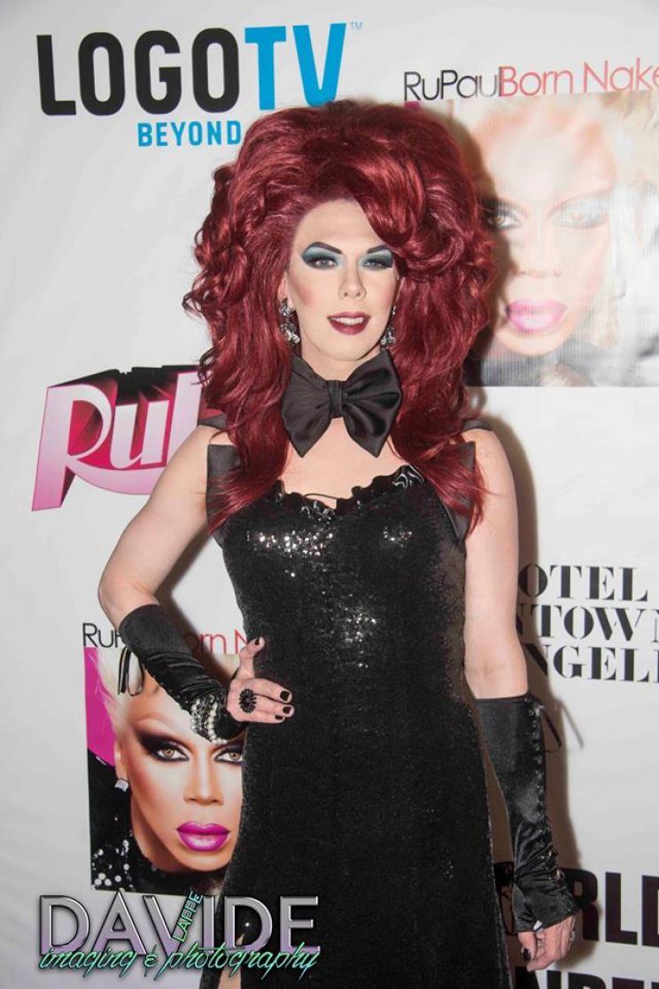 Kelly Mantle