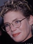 Kelly McGillis