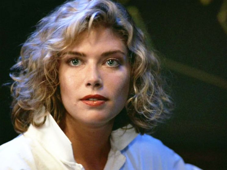 Kelly McGillis