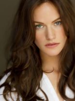 Kelly Overton