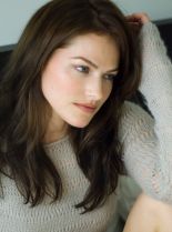 Kelly Overton