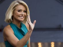 Kelly Ripa photo