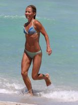 Kelly Ripa photo