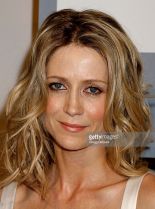 Kelly Rowan