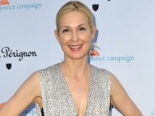 Kelly Rutherford photo
