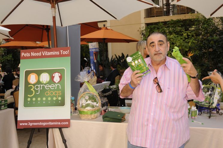 Ken Davitian
