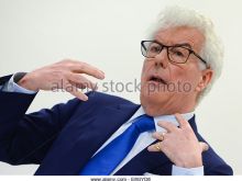 Ken Follett