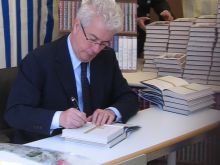 Ken Follett