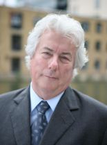 Ken Follett