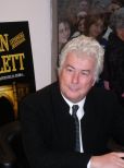 Ken Follett