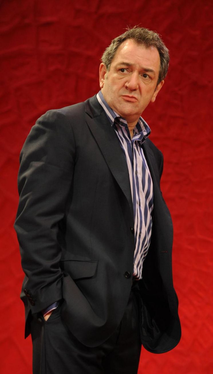 Ken Stott