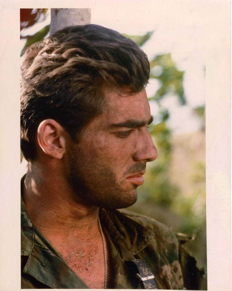 Ken Wahl