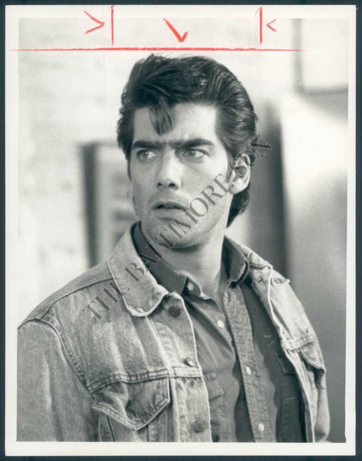 Ken Wahl