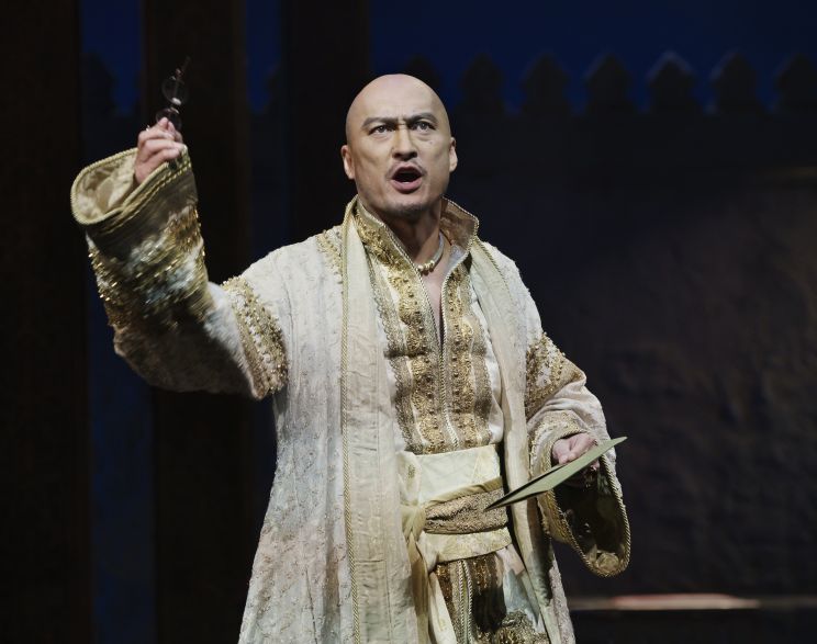 Ken Watanabe