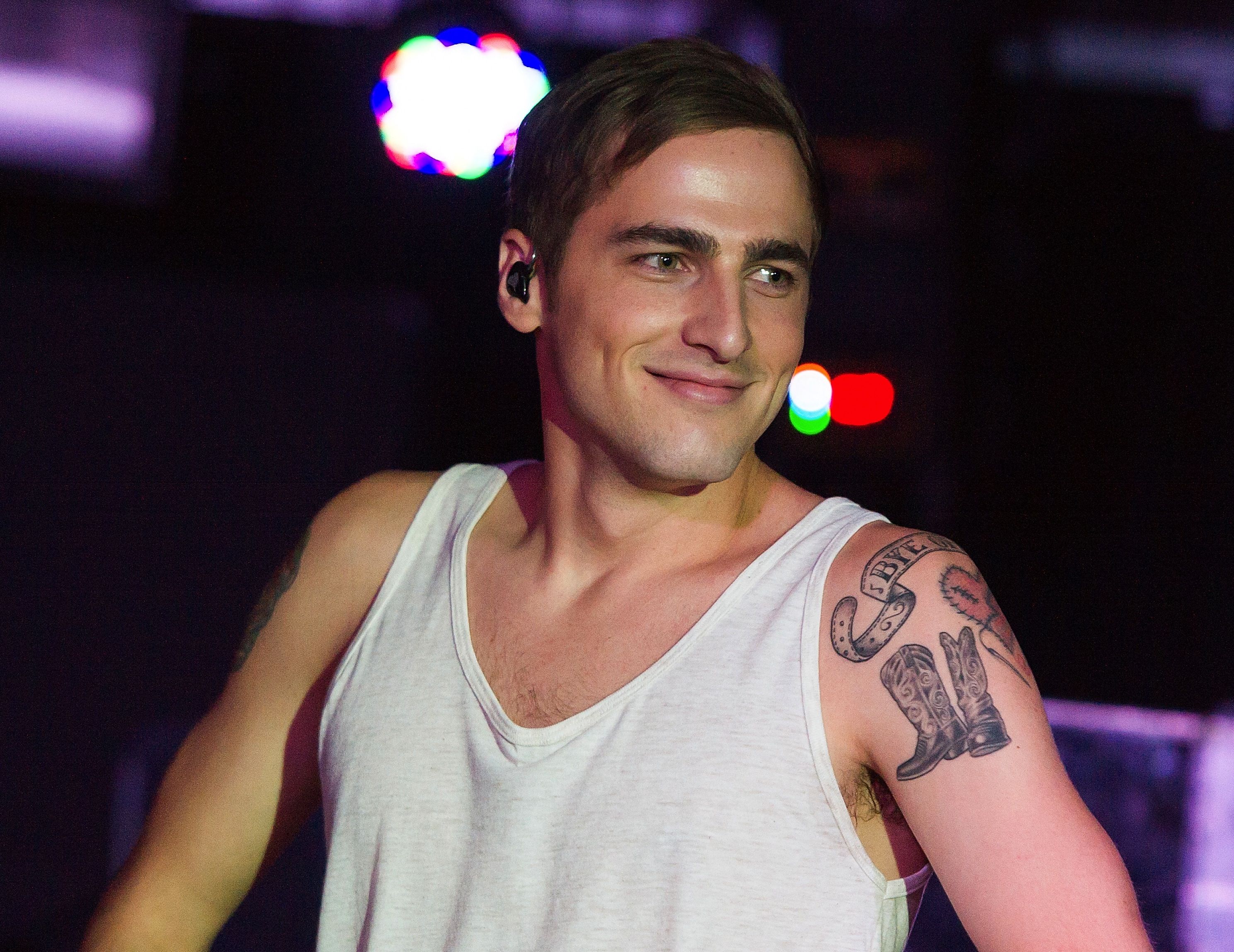 Kendall Schmidt. 