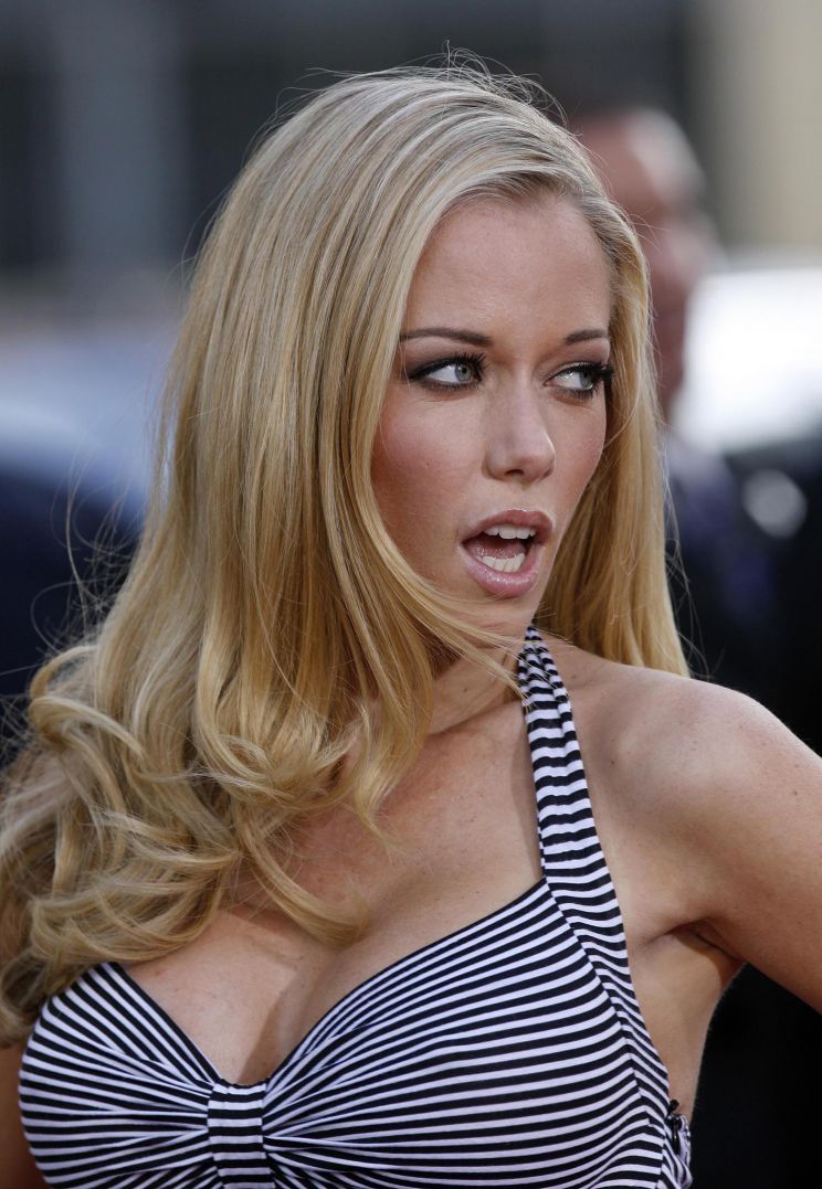 Kendra Wilkinson