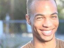 Kendrick Sampson