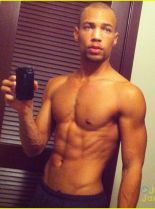 Kendrick Sampson photo