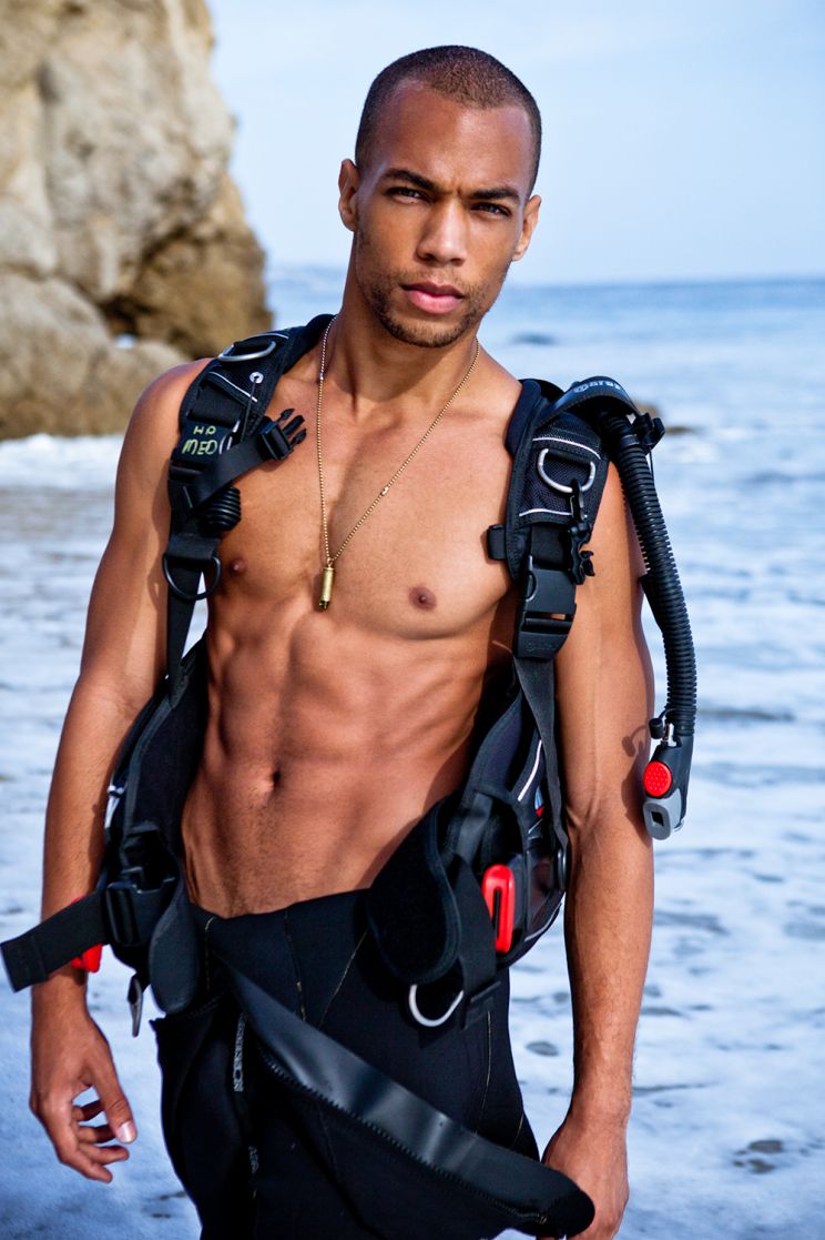 Kendrick Sampson