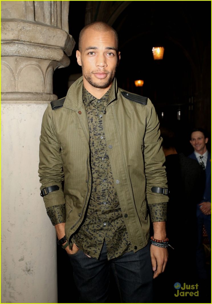 Kendrick Sampson