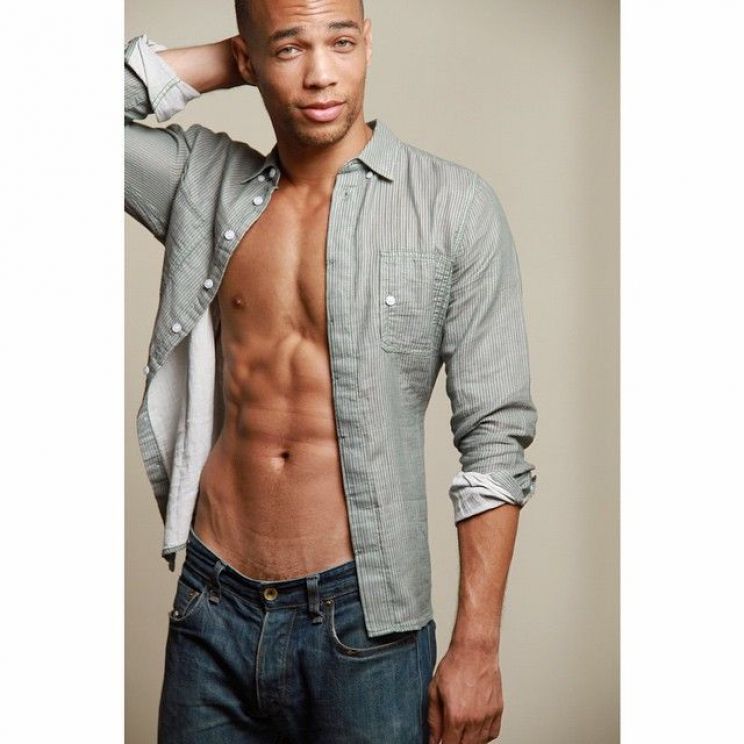 Kendrick Sampson