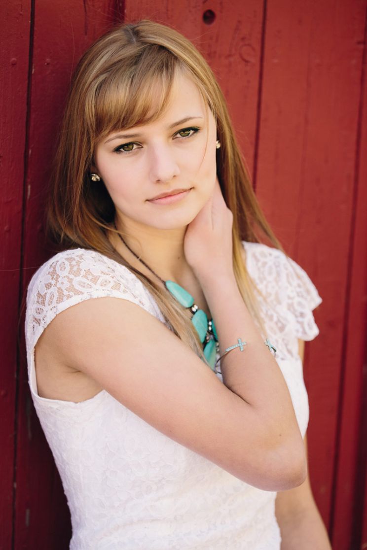 Kenna James