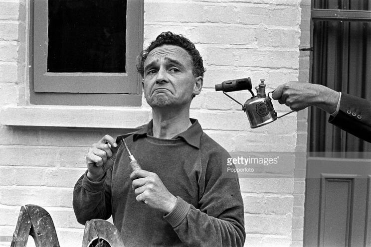 Kenneth Connor