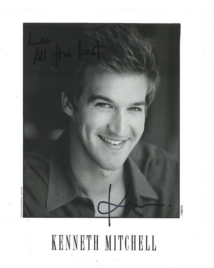 Kenneth Mitchell