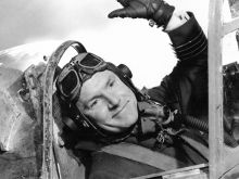 Kenneth More