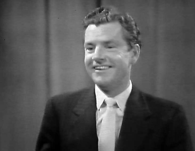 Kenneth More