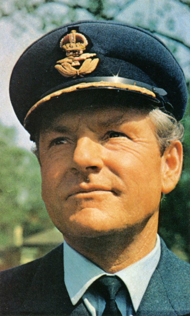 Kenneth More