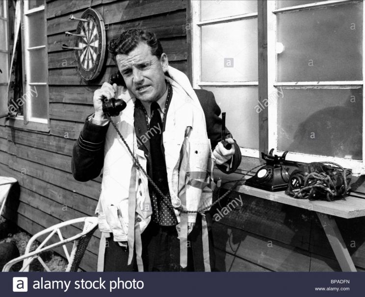 Kenneth More