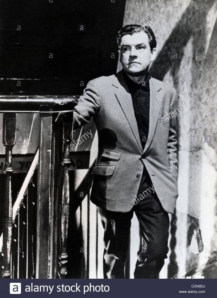 Kenneth More