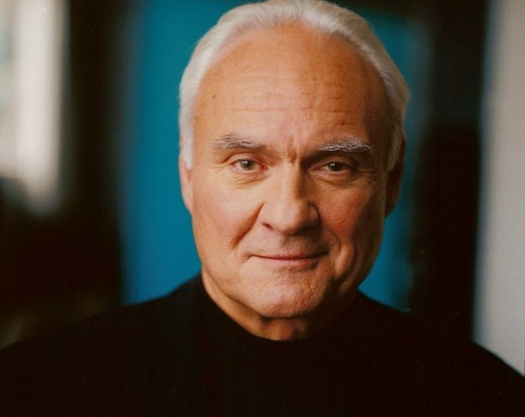 Kenneth Welsh