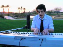 Kenny Holland photo