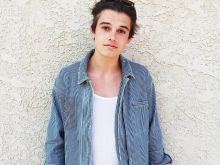 Kenny Holland