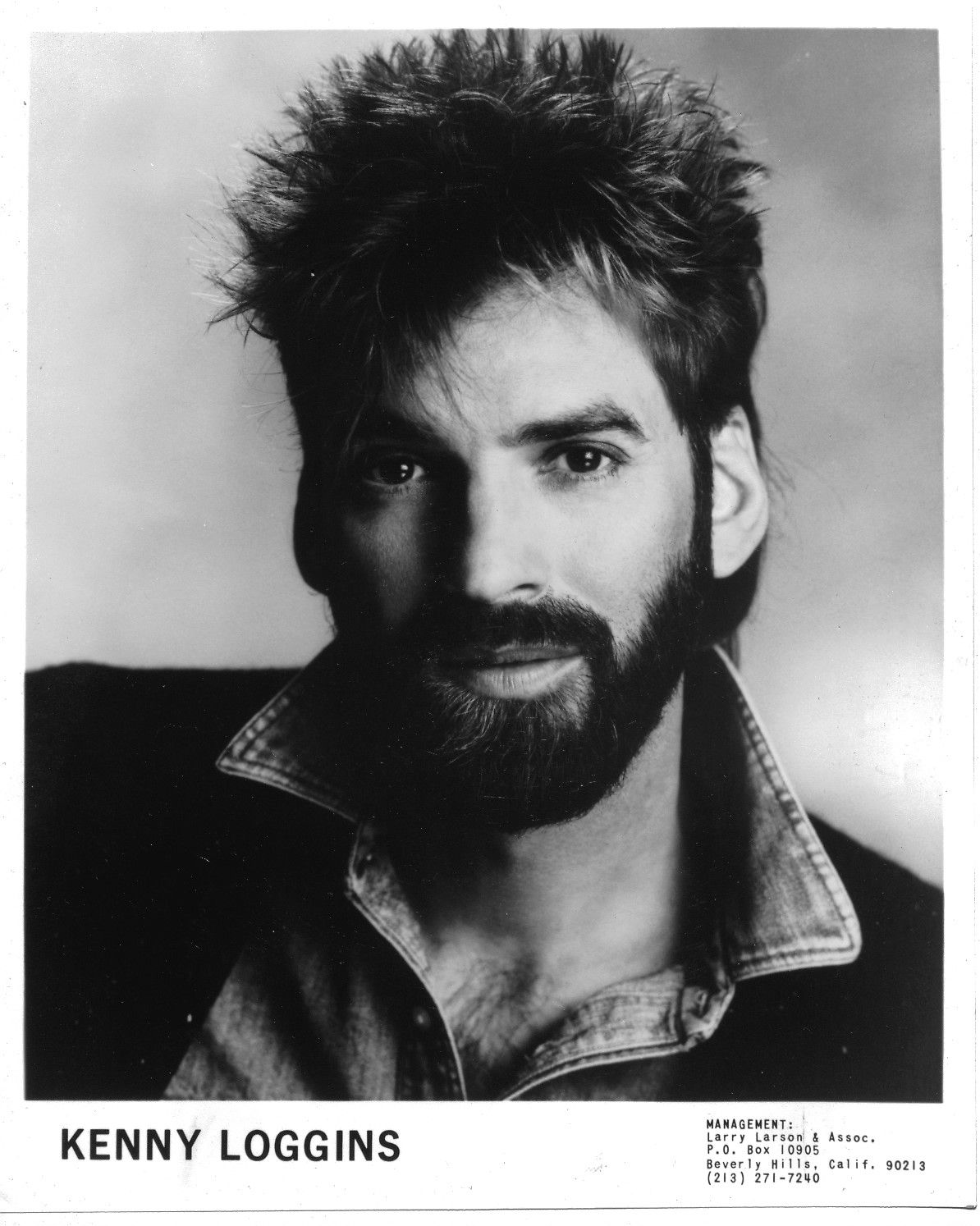 Kenny Loggins. 