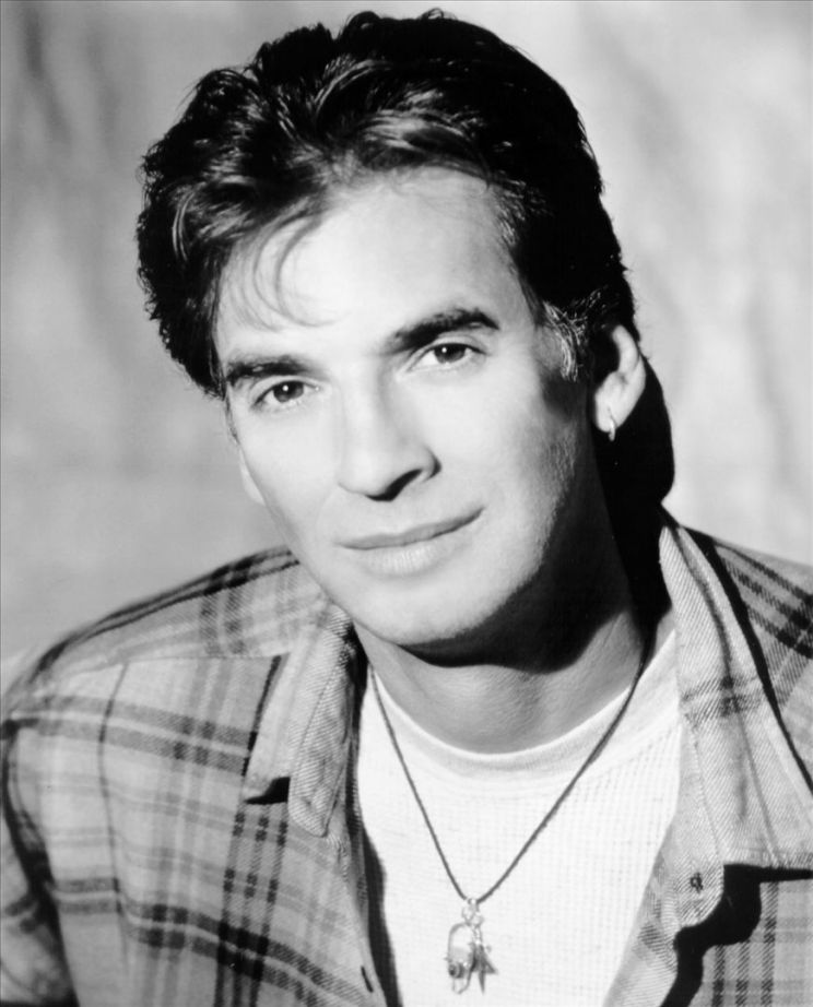 Kenny Loggins