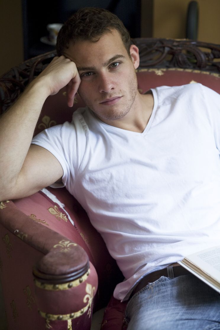 Kerem Bursin