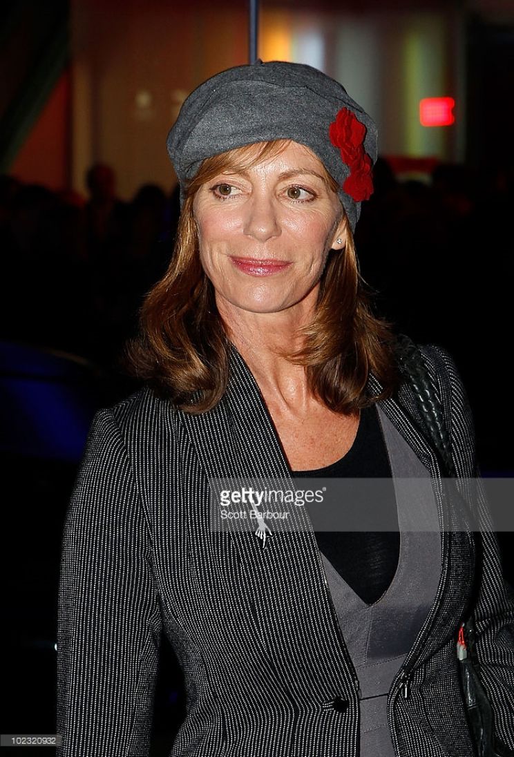 Kerry Armstrong