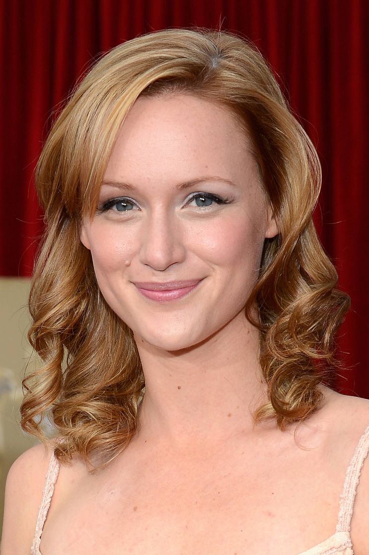 Kerry Bishé