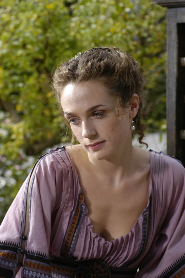 Kerry Condon