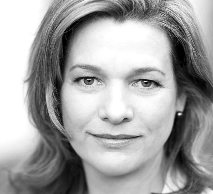 Kerry Fox