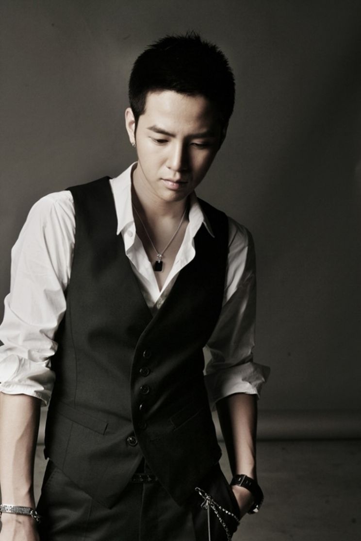Keun Suk Jang