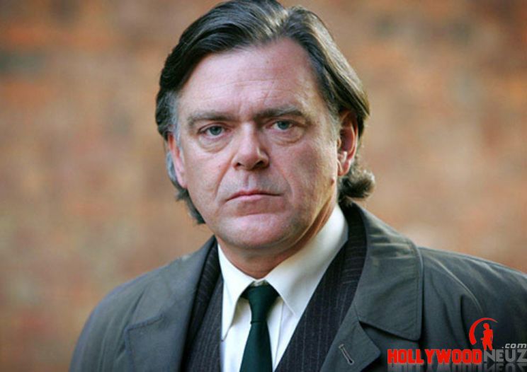 Kevin McNally