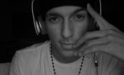 Khleo Thomas